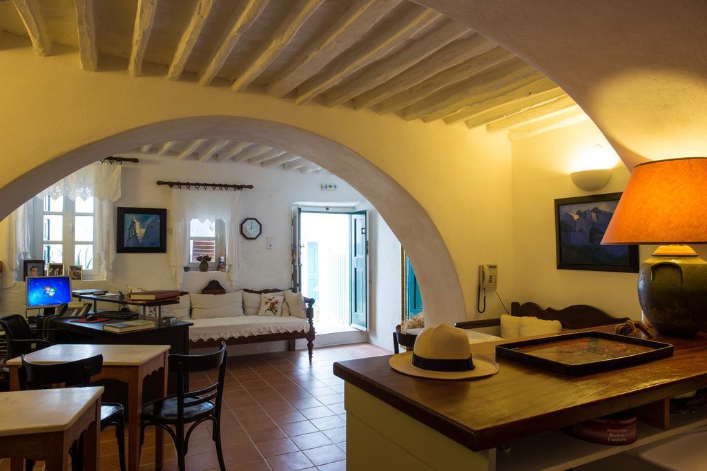 Castro Hotel Folégandros Zewnętrze zdjęcie